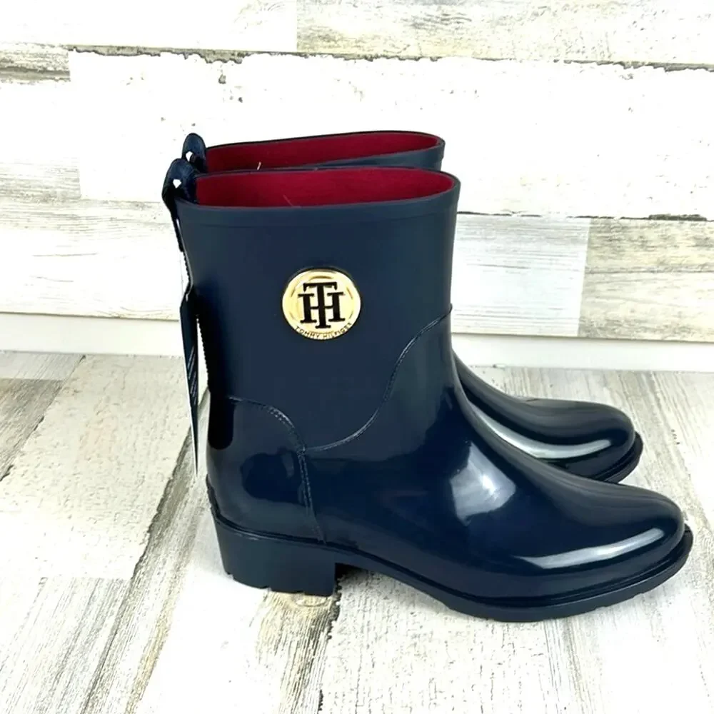 Tommy Hilfiger Rain Boots Womens 5 Navy Waterproof Ankle Booties NEW